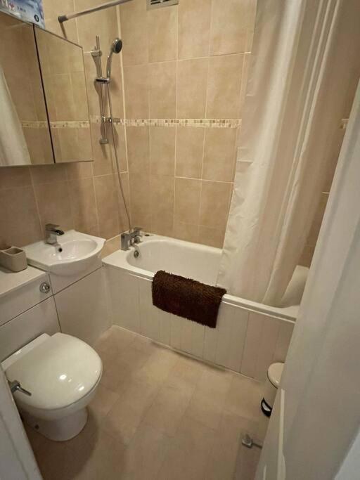 One Bedroom Flat In The Heart Of Islington London Eksteriør billede