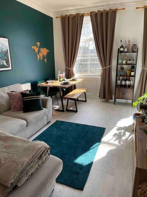 One Bedroom Flat In The Heart Of Islington London Eksteriør billede